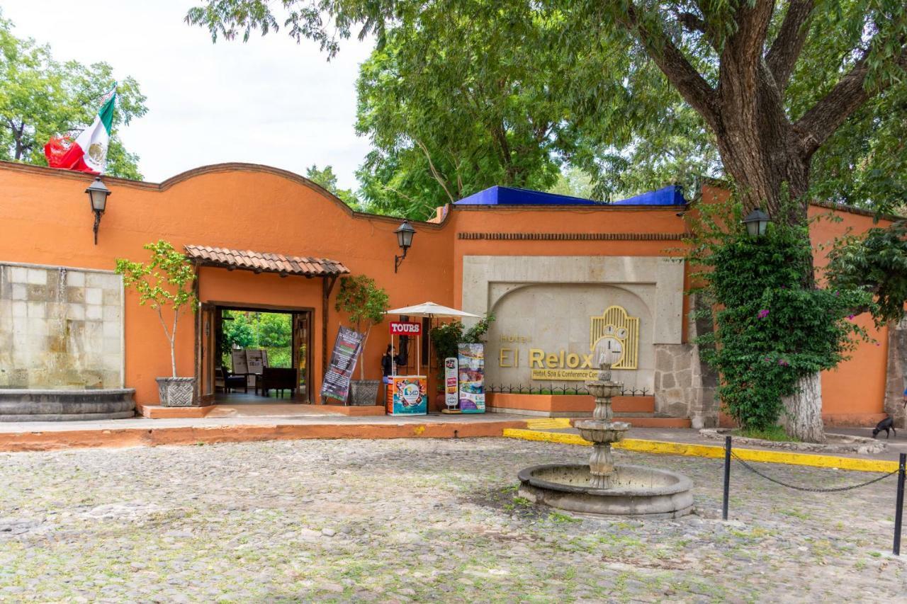 Hotel El Relox & 4*